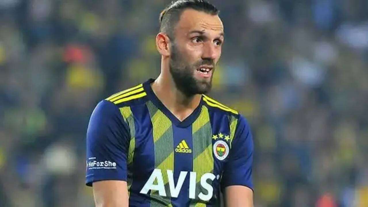 Fenerbahçe'de 8 maçta 7 gol atmıştı: İsmail Kartal hiç düşünmeden kararını verdi, 17 milyon euroluk yıldıza neşteri vurdu! 7